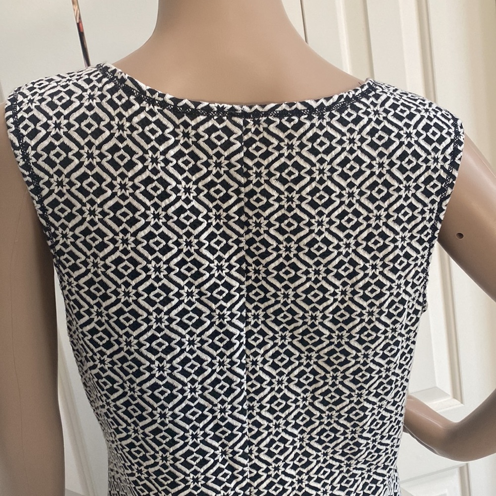 Max Studio Womens L/Xl Sleeves Bodycon Black and White Tank Dress. - Picture 10 of 10